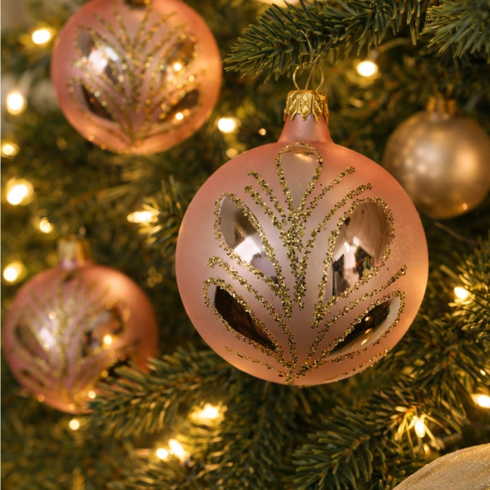 Vintage Krebs Glass Christmas Ornaments Set of 4 Pink & Gold Hand Decorated USA